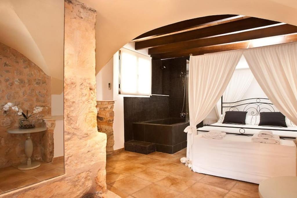 Petra * Petra (Mallorca)